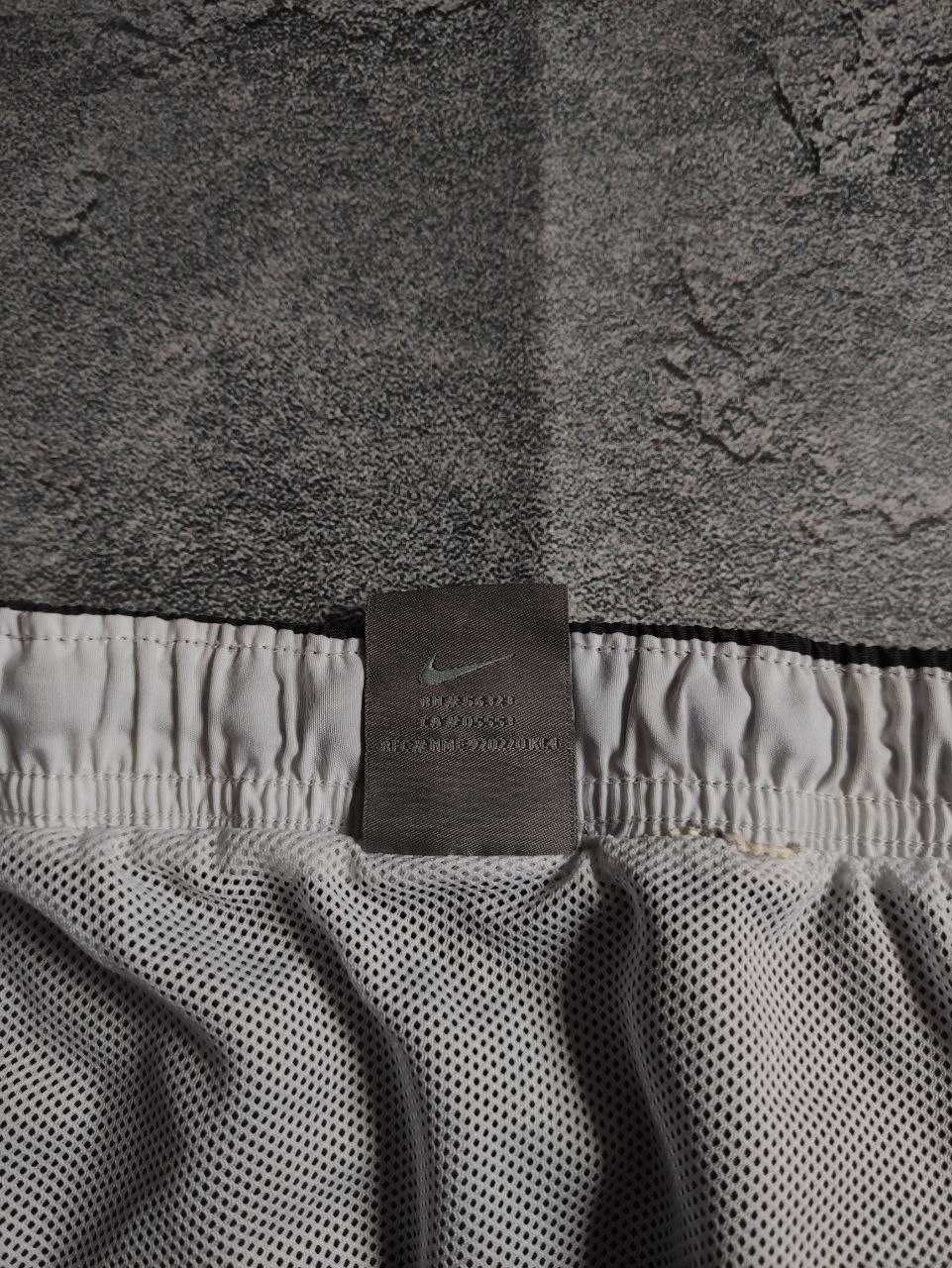 Шорти Nike Оригінал. Розмір L-XL