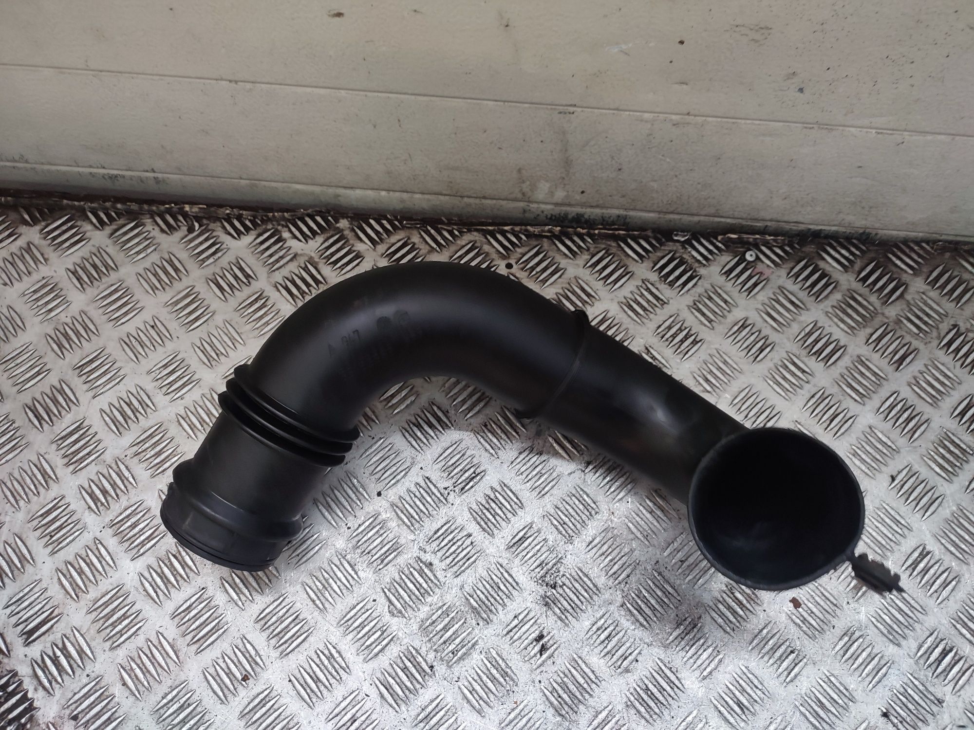 Alfa Romeo 166 Lift 2.4 JTD 20V rura wlot powietrza
