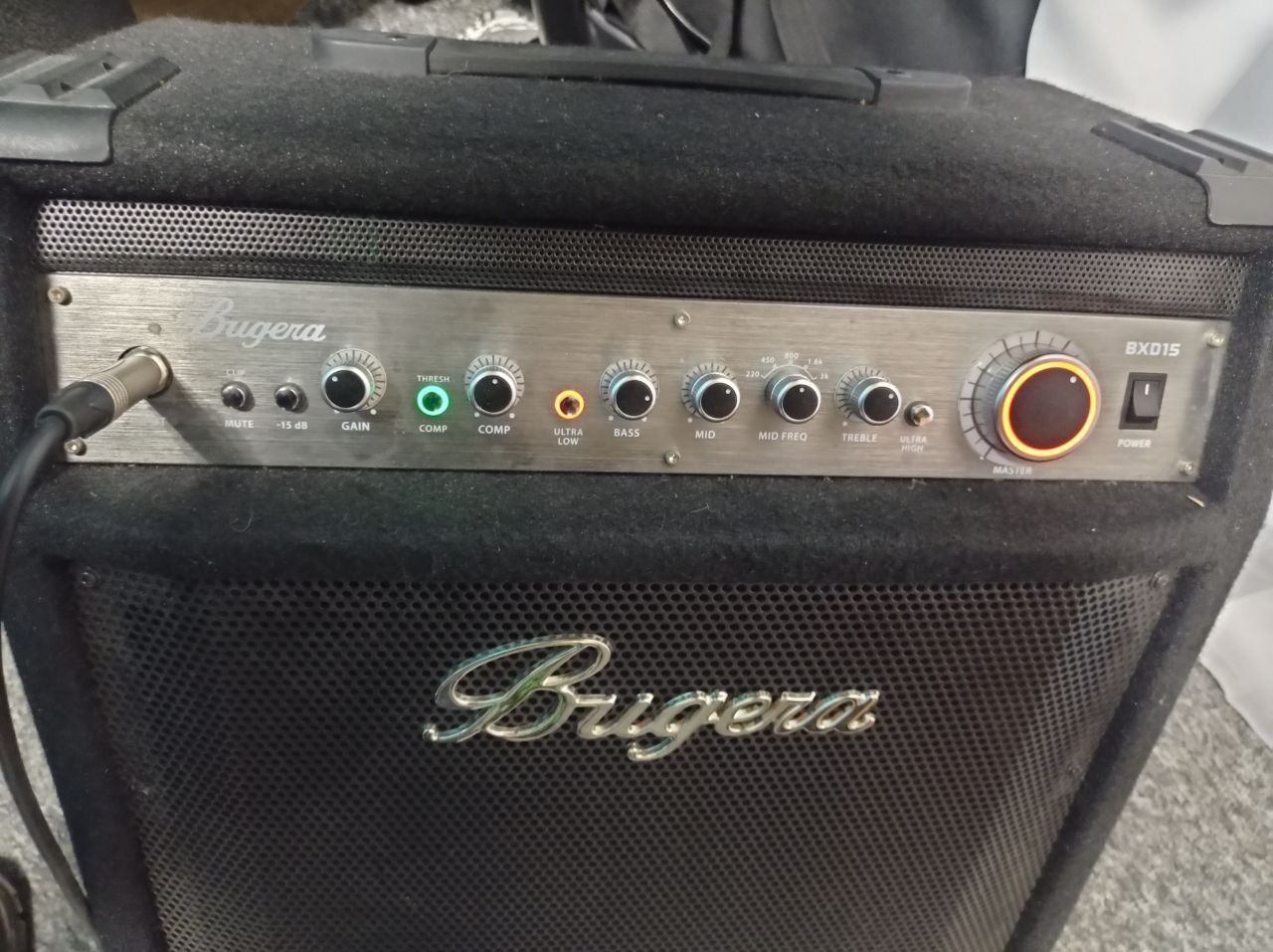 Ibanez SR300E + Bugera BXD15