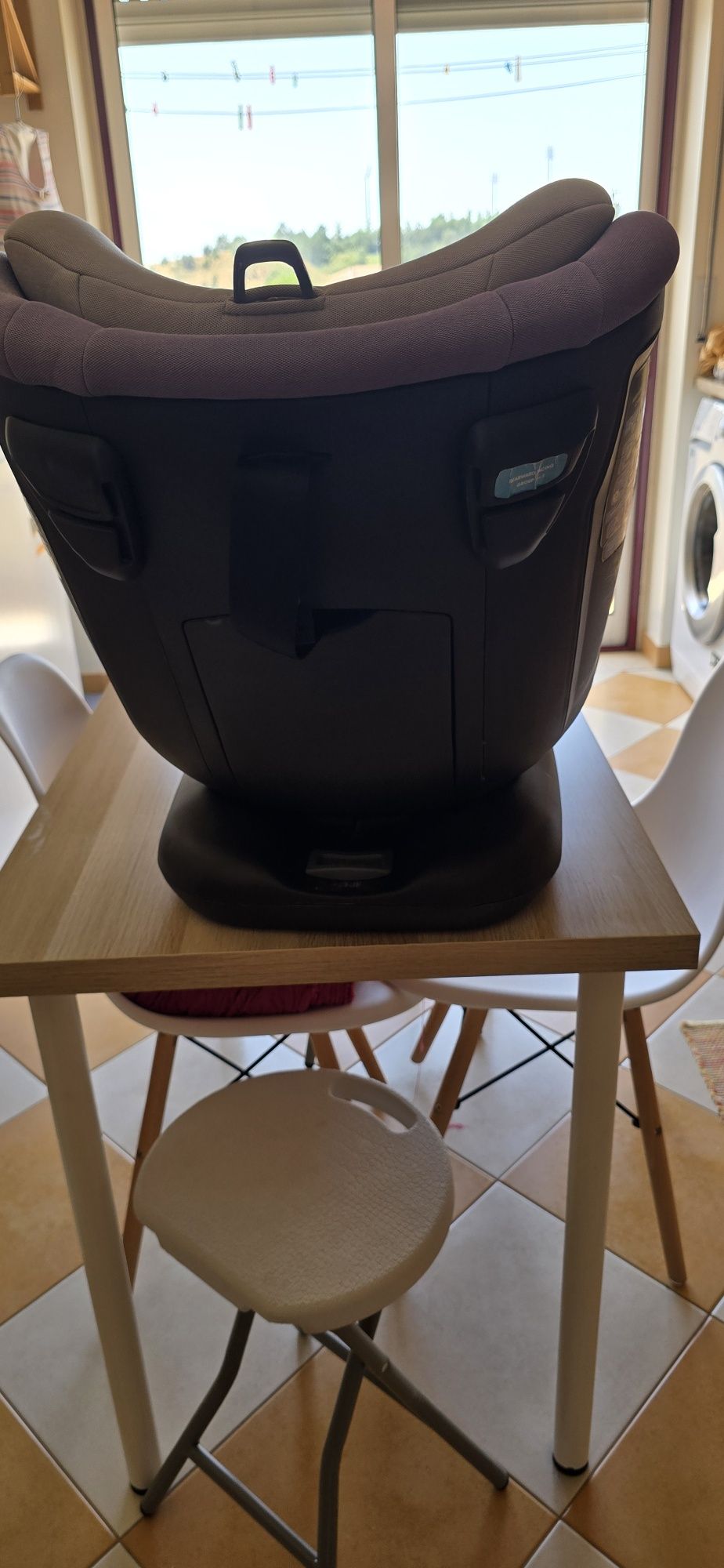 Cadeira 0/1/2/3 ISOFIX, Arnês e avisador de cinto