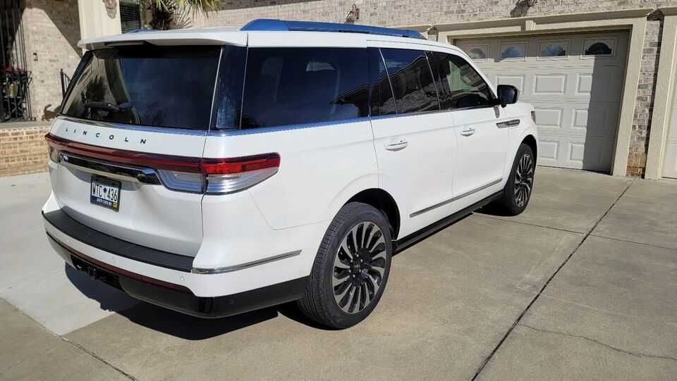 2023 Lincoln Navigator BLACK LABEL