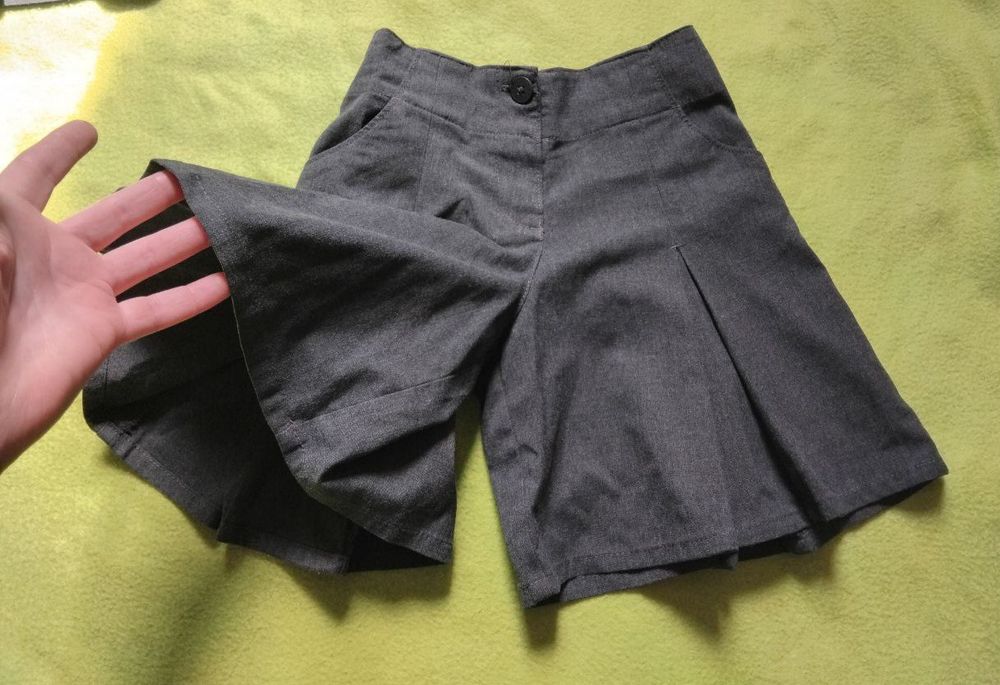 Шкільний костюм, одяг для дівчинки спідниці шорти блузка