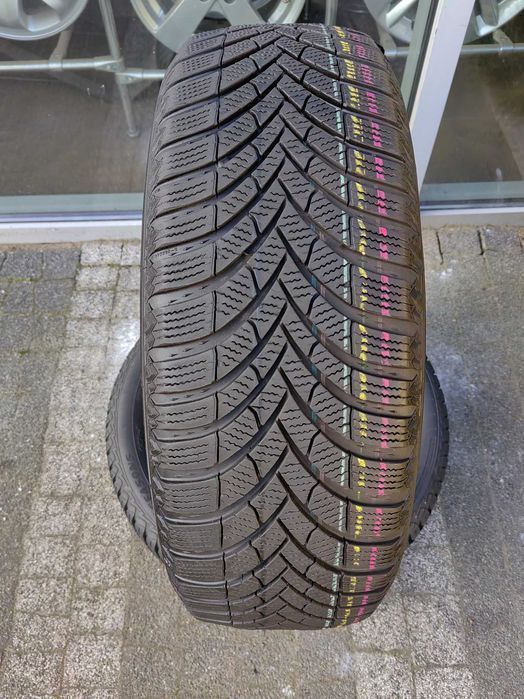 205/60R16 96H  Semperit Speed Grip 5 opona pojedyncza zimowa