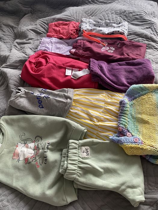 Речі для дівчинки