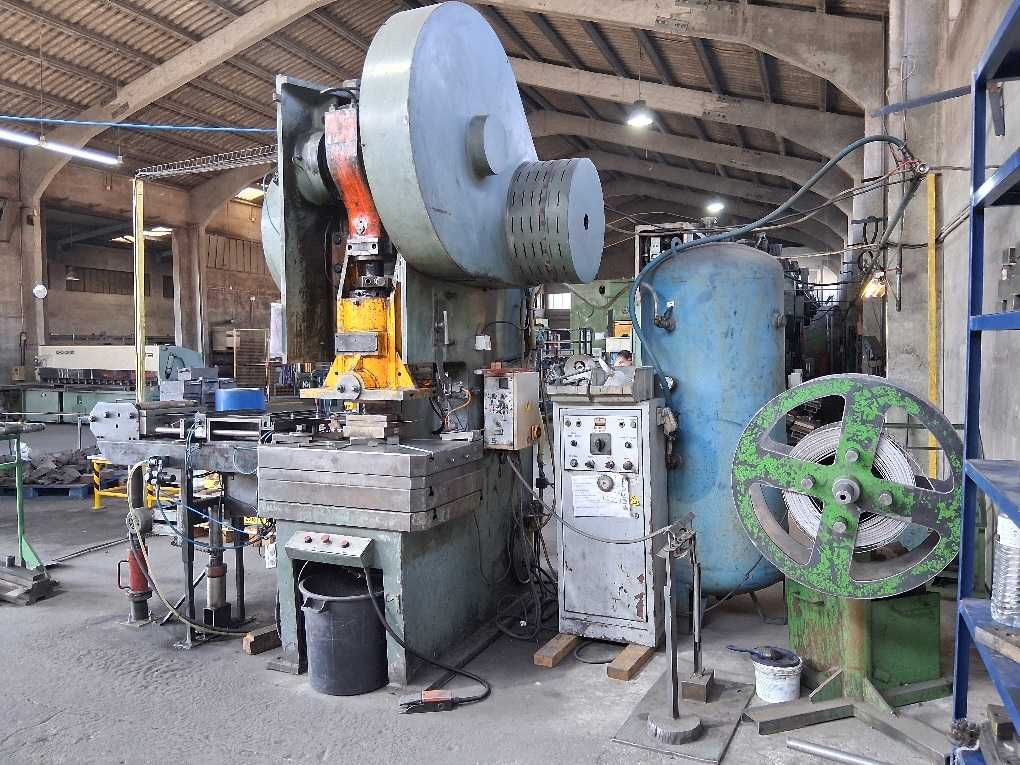 Linha Corte: Balancé 120 Ton + Desenrolador + Endireitador + Enrolador