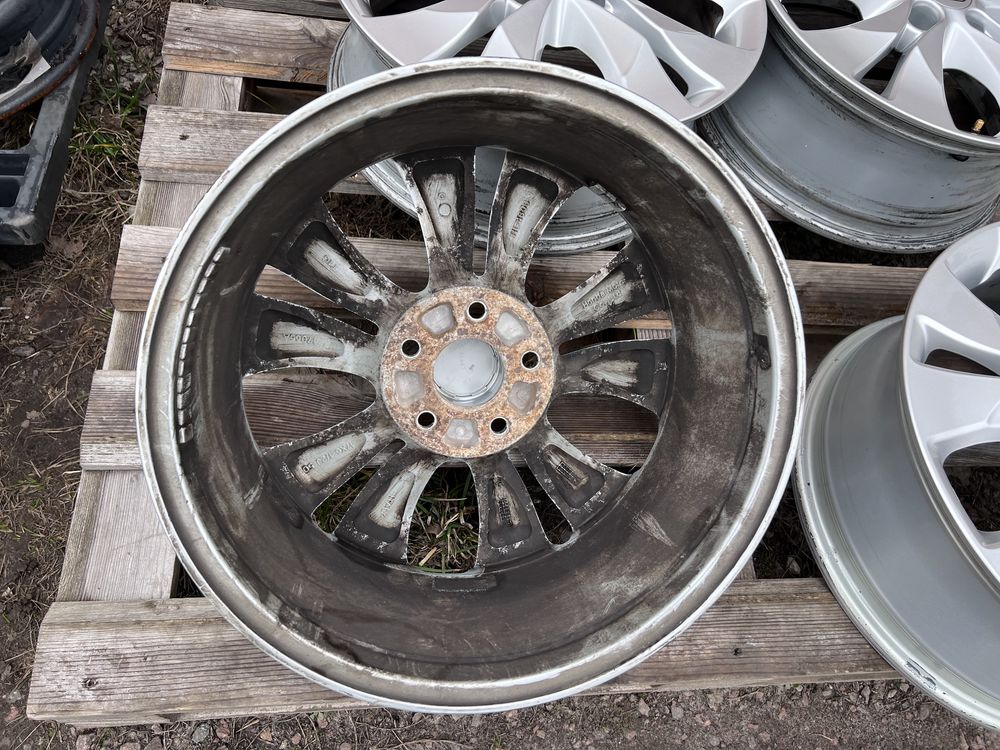 Диски R17 5 114,3 Honda CR-V original 5x114,3