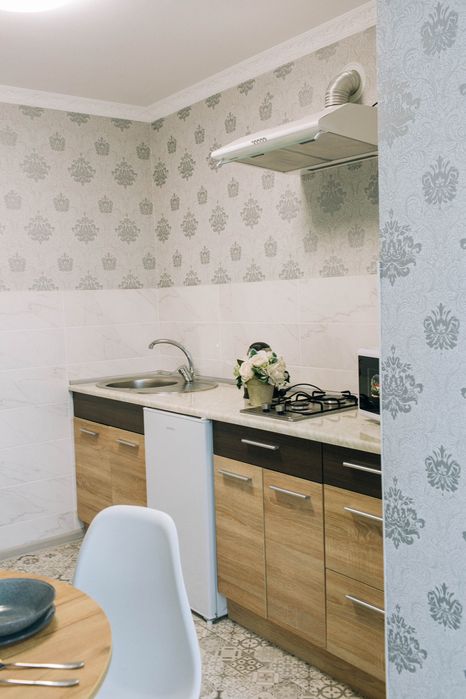 Здам подобово 1-кімнатну дизайнерську квартиру поруч з термалом