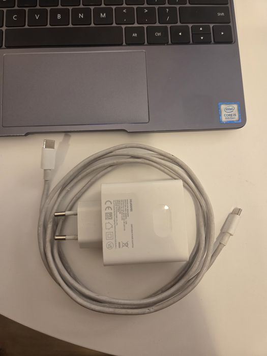 Laptop Huawei MateBook 13