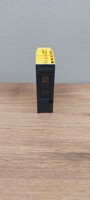Moduł przekaźnik wejśc cyfrowych Siemens Safety 6ES7 136-6DB00-0CA0