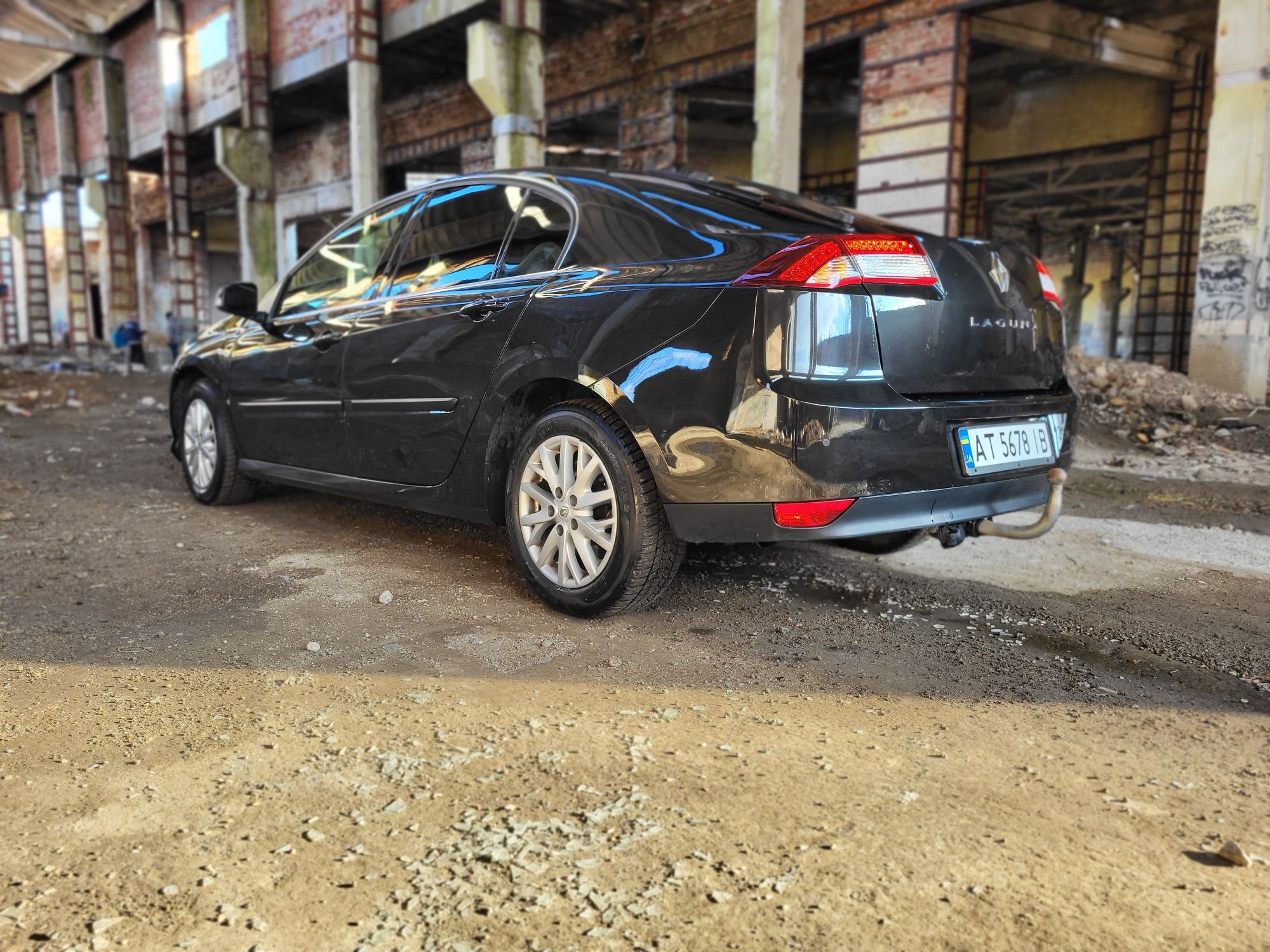 Renault laguna 3 , 2013 рік рено лагуна 1.5 дизель (k9k)