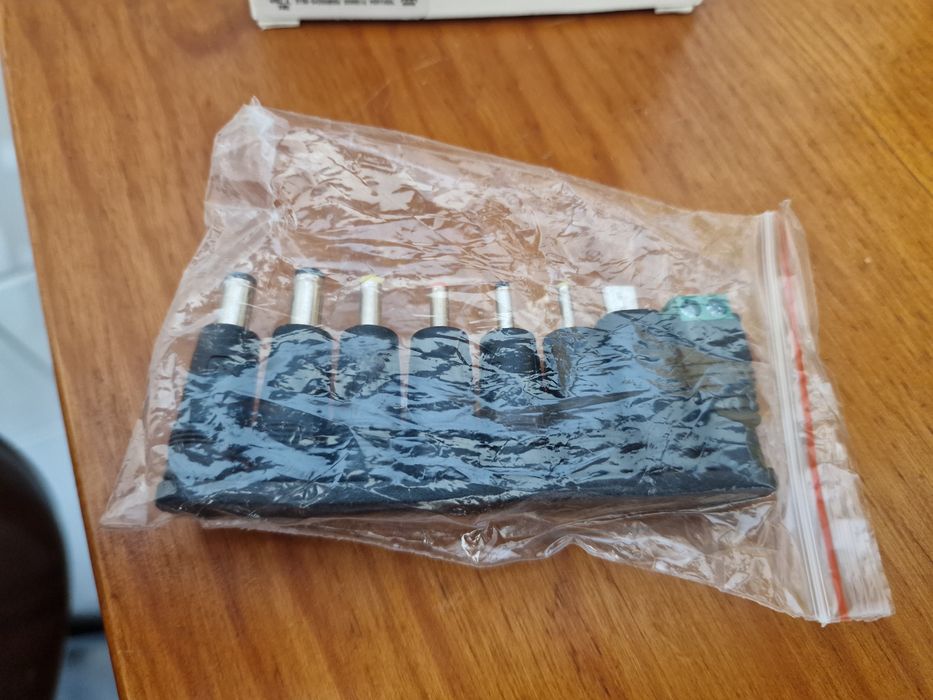 Universal Pluguin Adaptador 30W