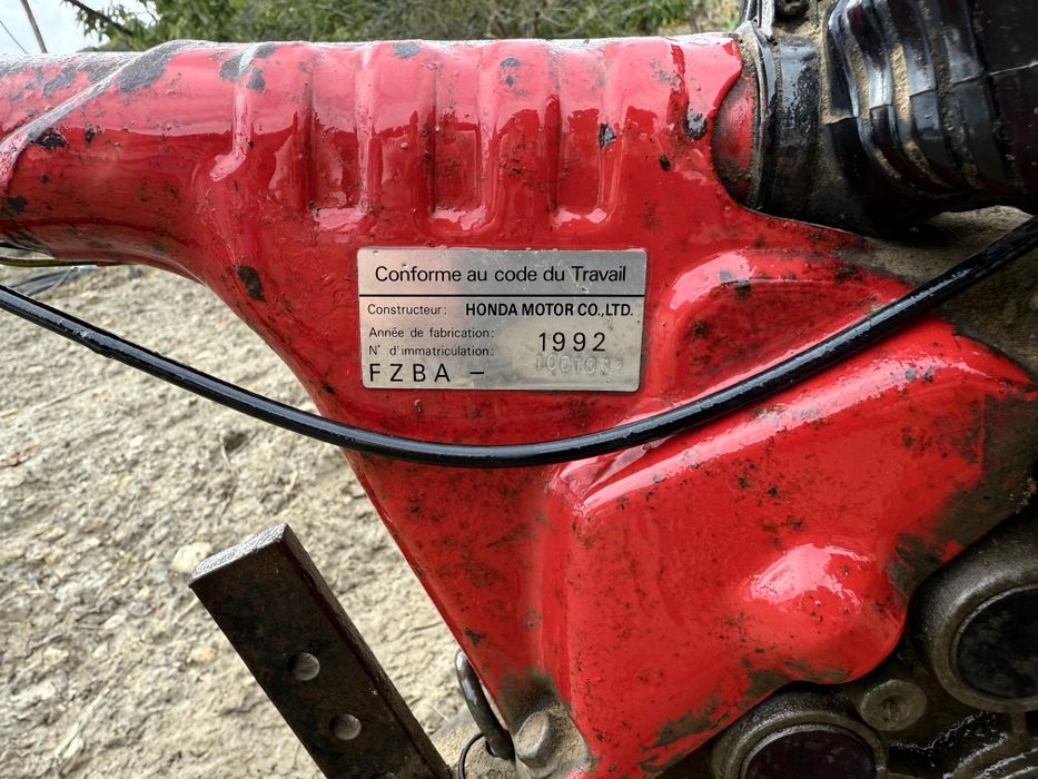 Trator motocultivador motoenxada Honda f360