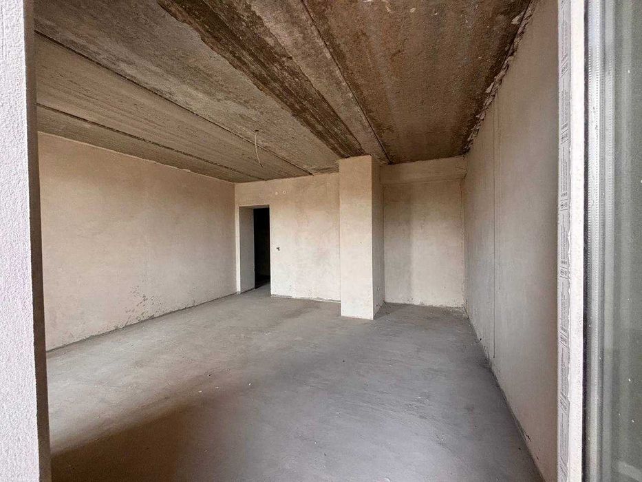 Найвигідніша пропозиція в центрі! Велика трикімнатна квартира!