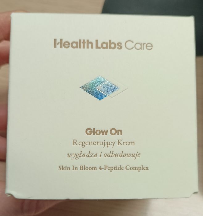 Krem regenerujący Glow On od Health Labs Care