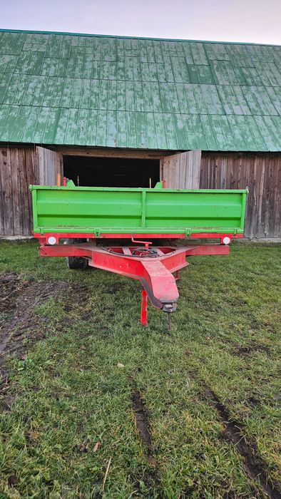 Przyczepa rolnicza wywrotka