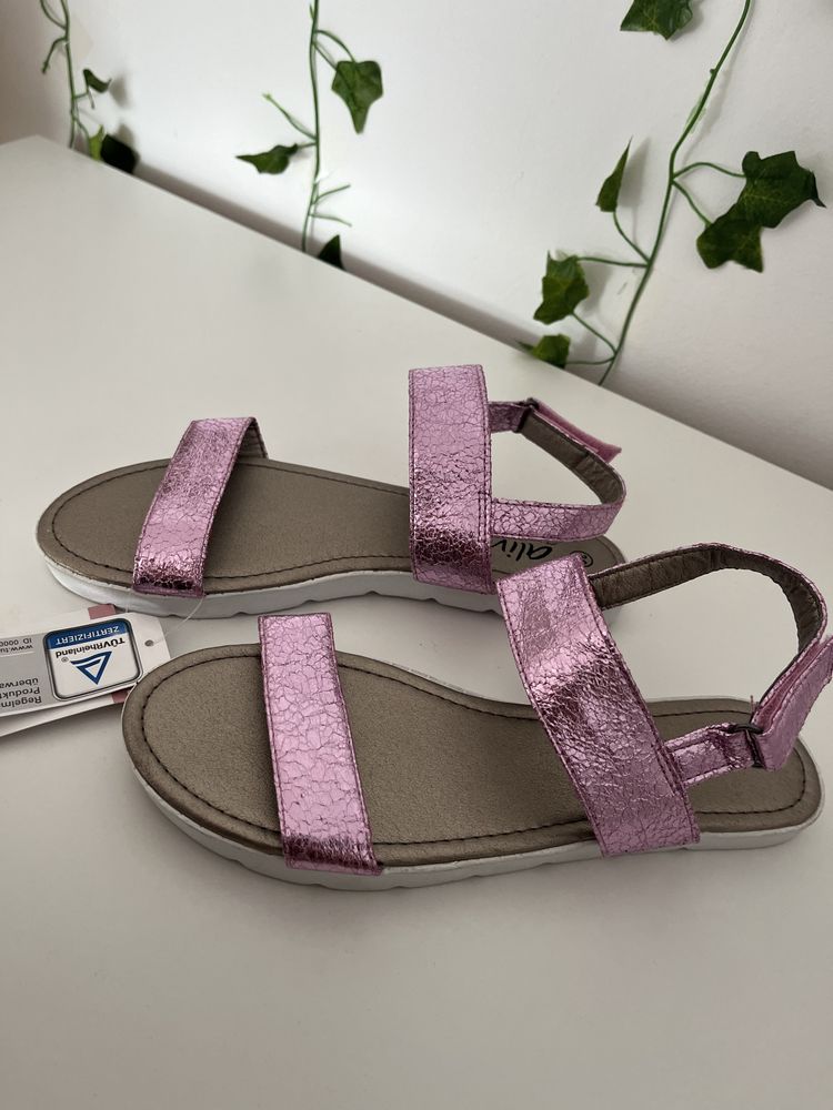 sandałki sandały napaski rozmiar 36 buty na lato
