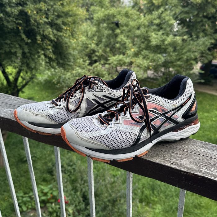 Кросівки Asics Gel GT-2000 ,розмір 44 (28 см)