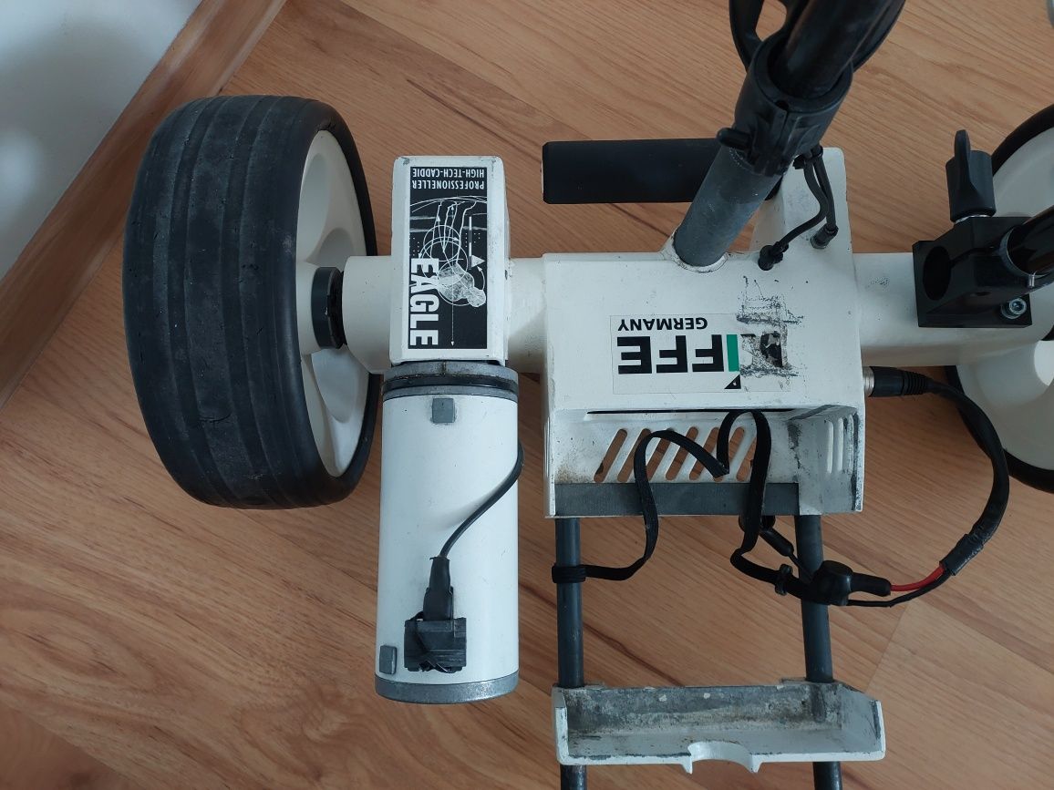Wózek elektryczny do golfa