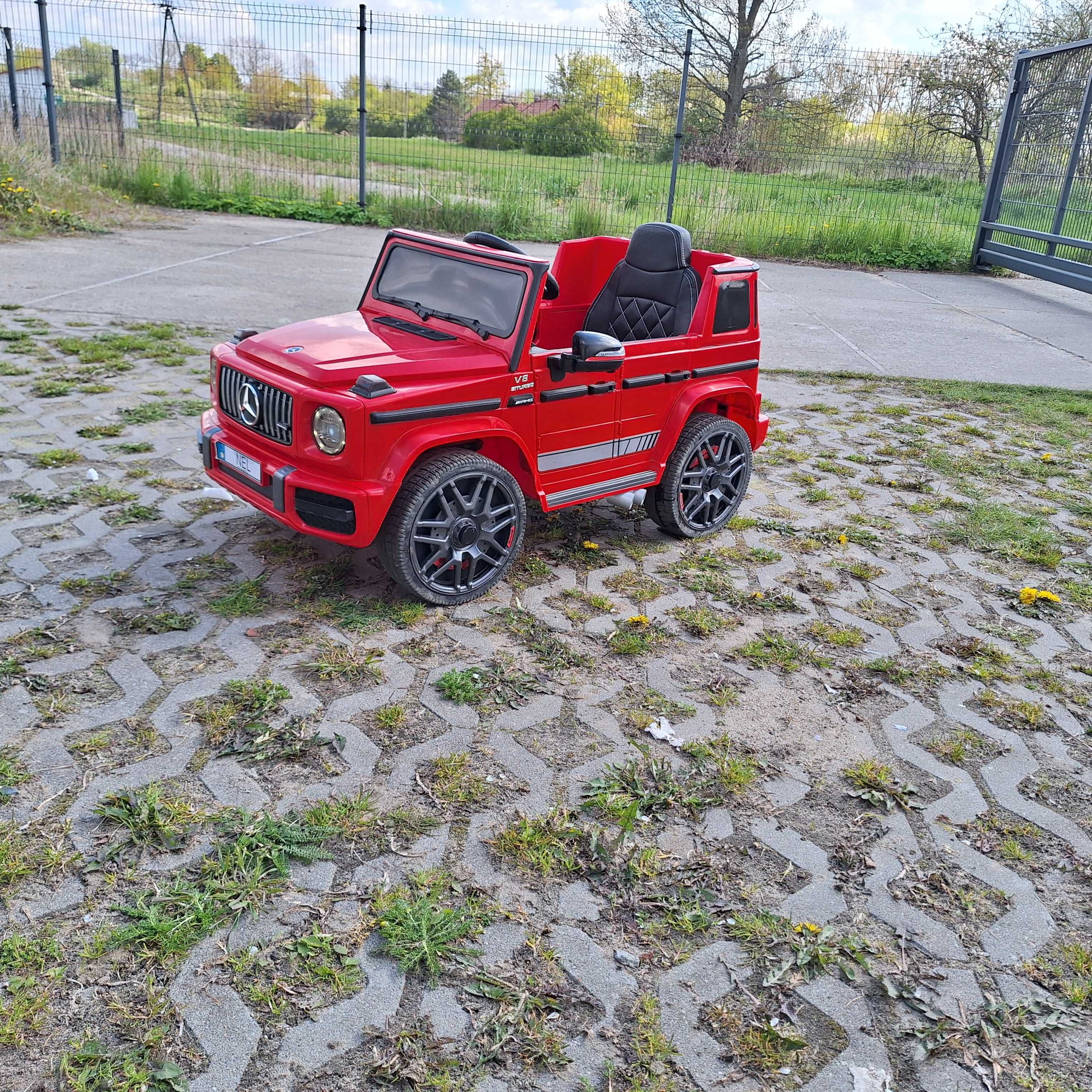 Samochód elektryczny Mercedes G