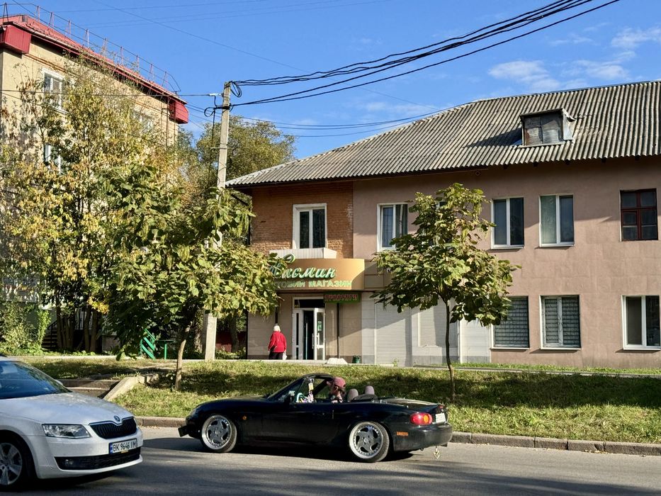 Комерційне приміщення в районі Чайки