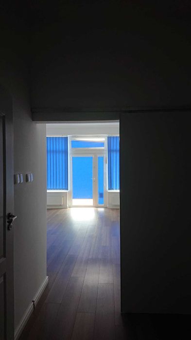 Wynajmę lokal na działalność 35m usługi handel biuro Witryna Manhattan