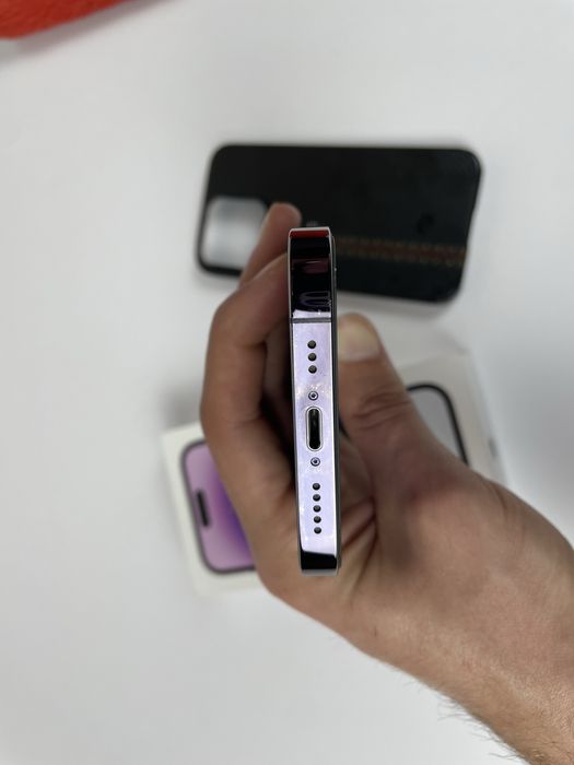 iPhone 14 pro 256gb deep purple + чехол Pitaka