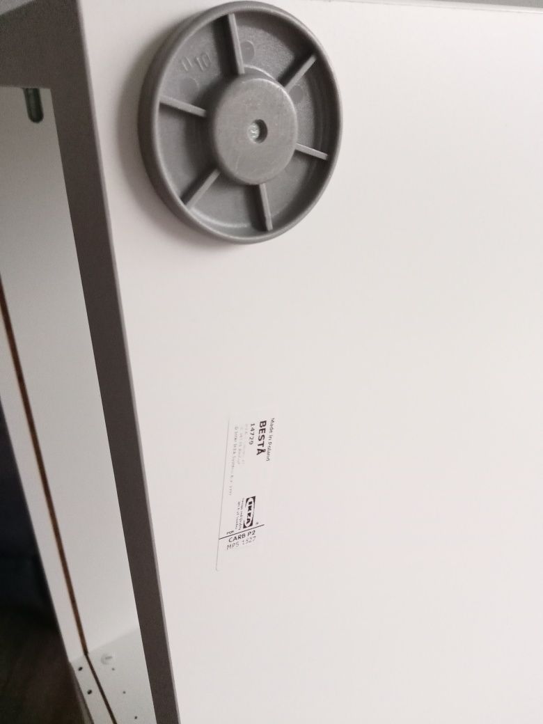 Szafka RTV Ikea besta