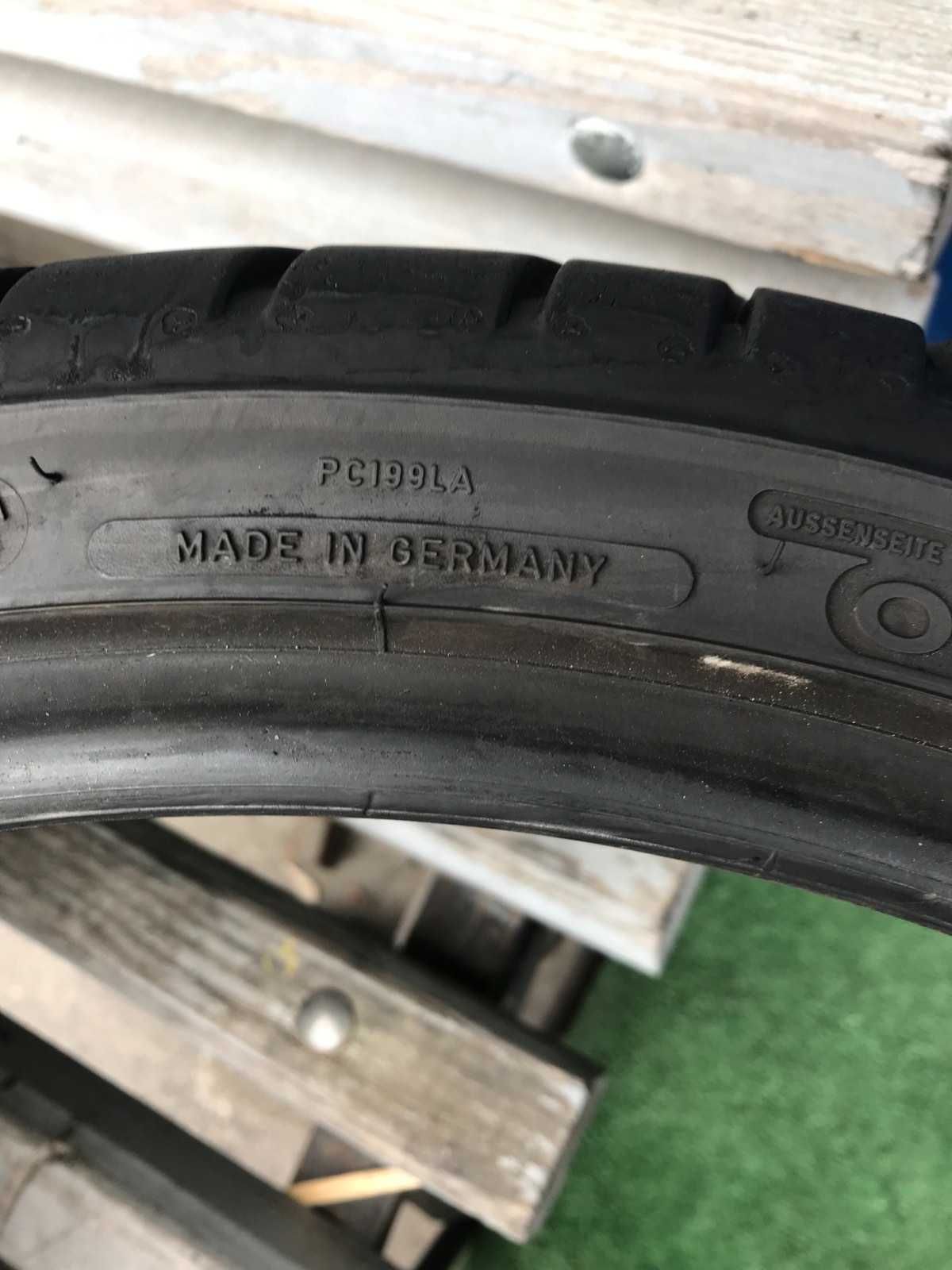 Шини Dunlop 225/35r19 Пара літо б/у склад Оригінал