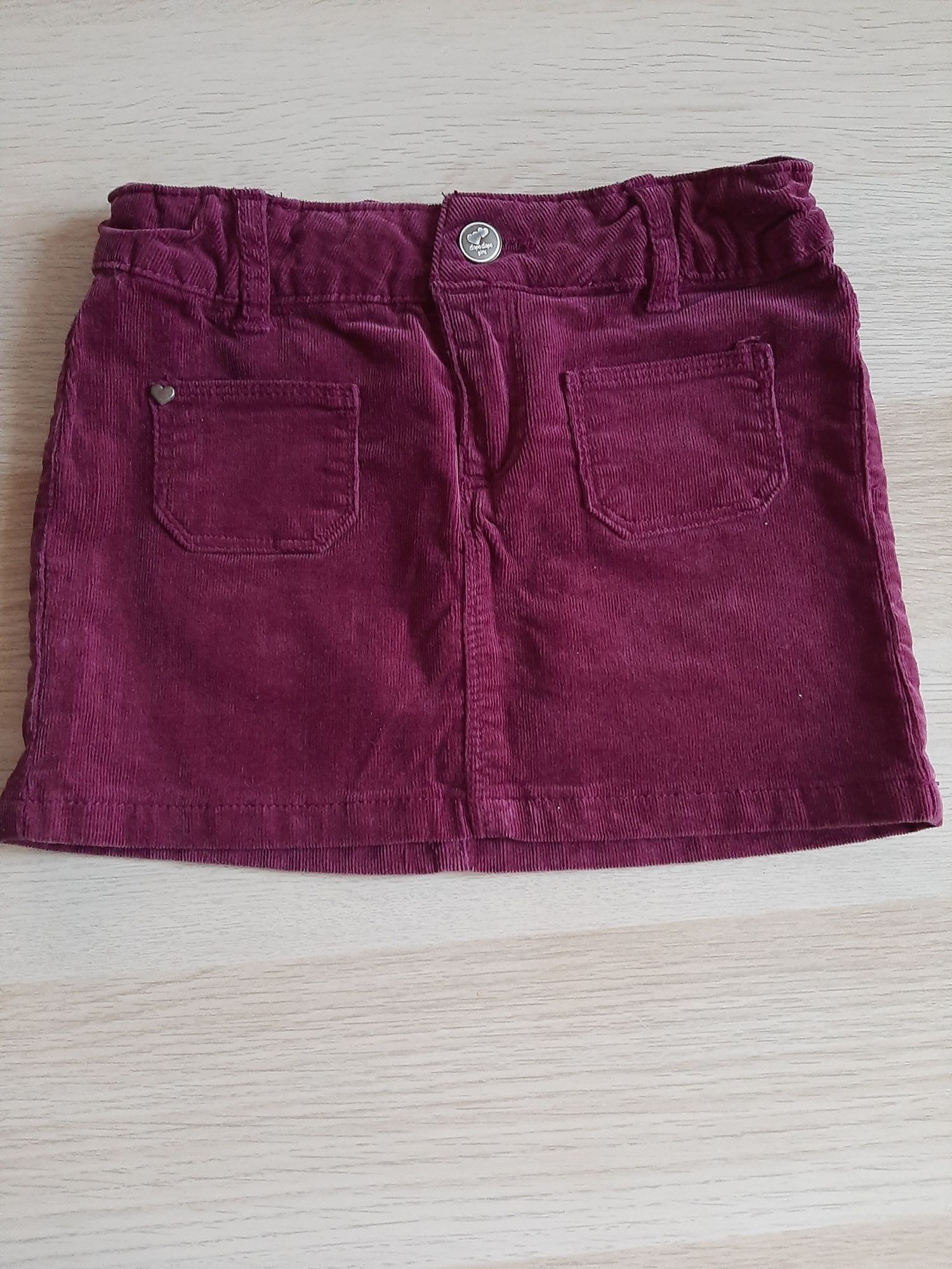 Spodniczka jeans oraz spódniczka sztruks