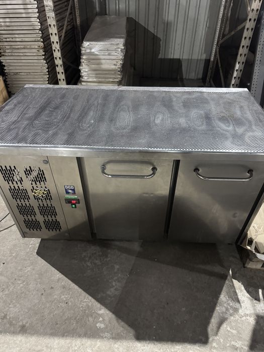 Холодильные столы