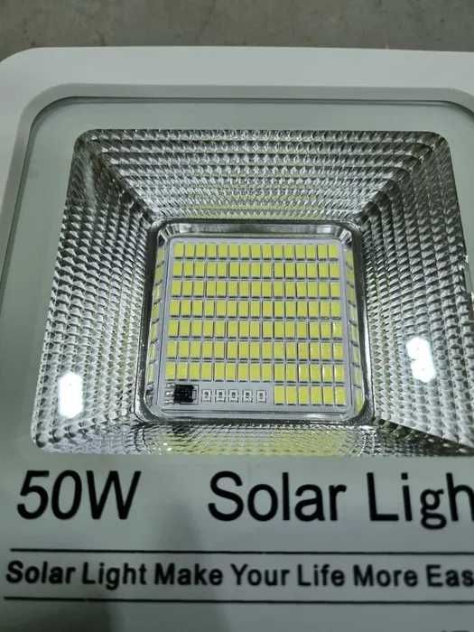 Naświetlacz lampa solarna VÖGLER GmBh 50W, neutral, sensor zmierzchu