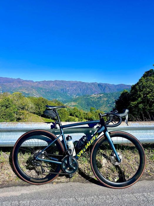 Specialized Tarmac Carbono FACT 9r