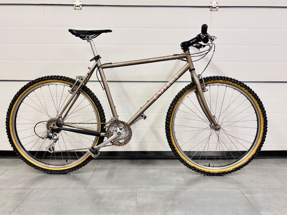 Rower górski retro mtb 26” crmo univega alpina 5.3 stx deore 739