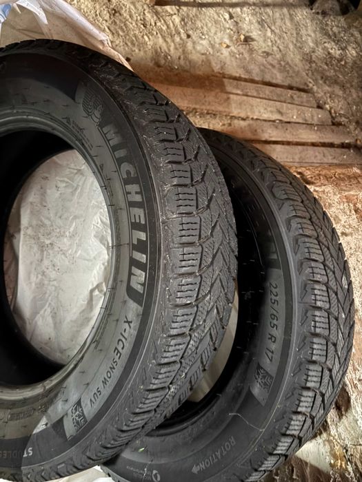 Зимові шини Michelin X-ICE Snow SUV 225/65 R 17 - 2024