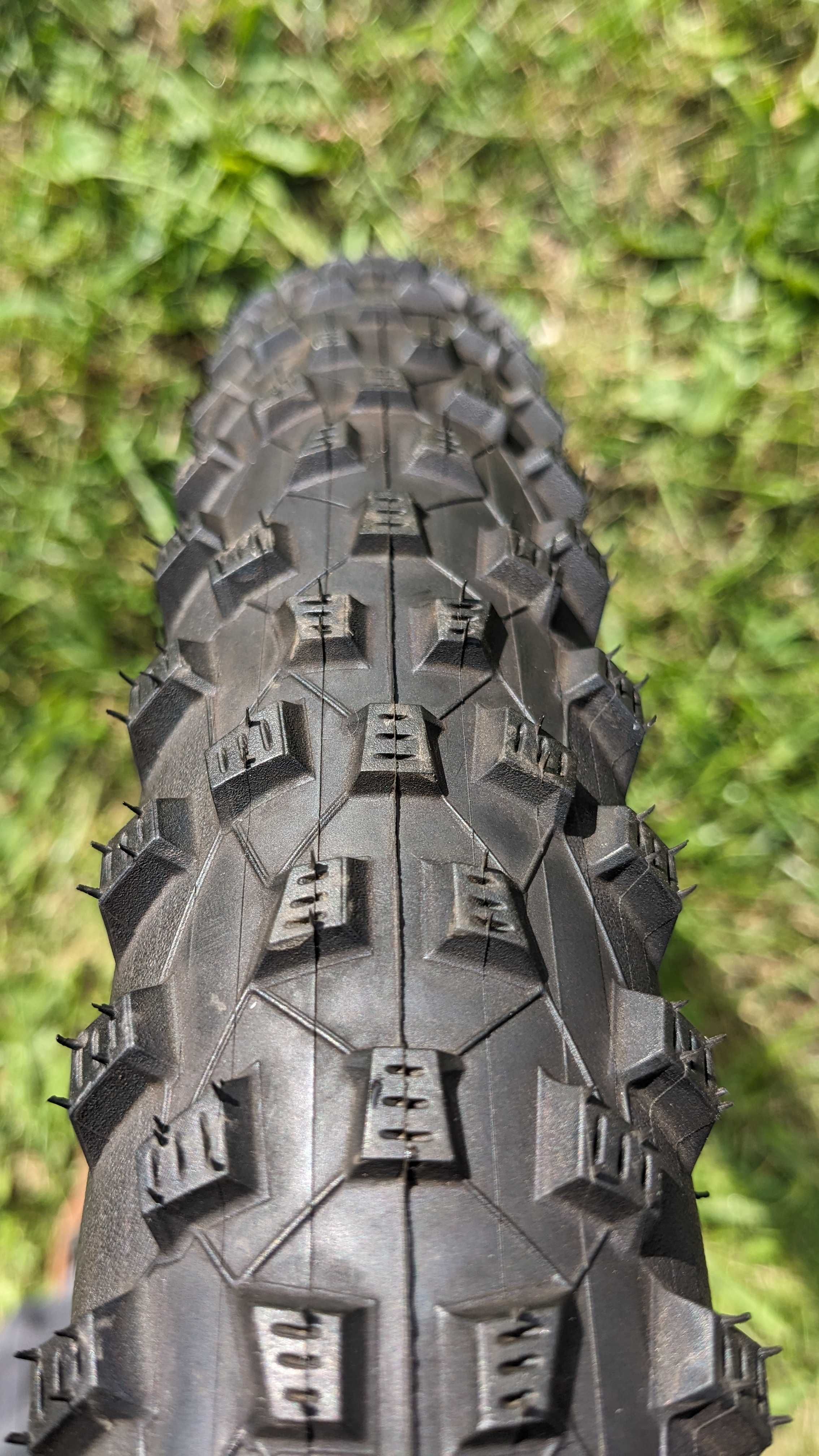 MTB Wheel Set | Shimano XTR | 27.5" | Carbon | Tubeless | 11-Speed