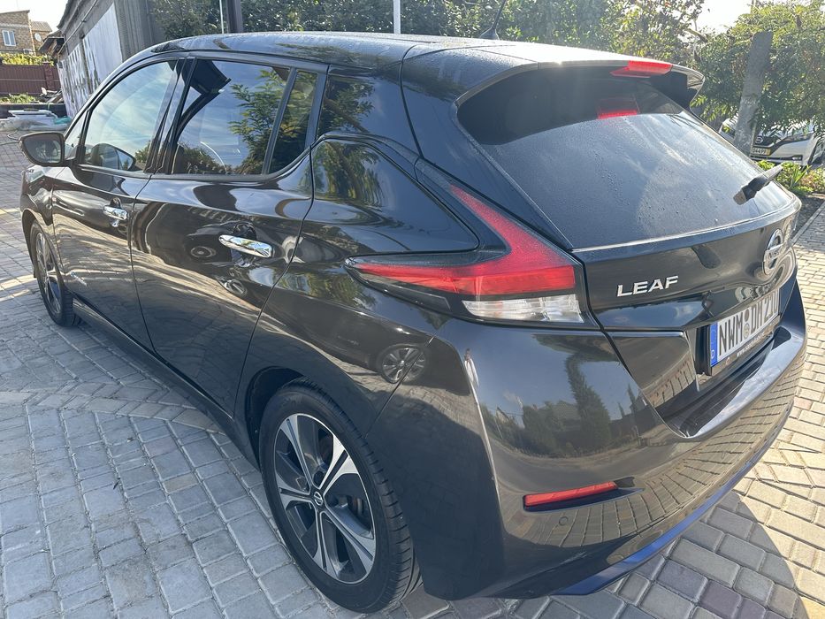 В продаже Nissan Leaf 2018 года