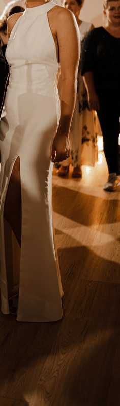 Urszula Fajerska sukienka suknia ślubna odkryte plecy halter kokarda