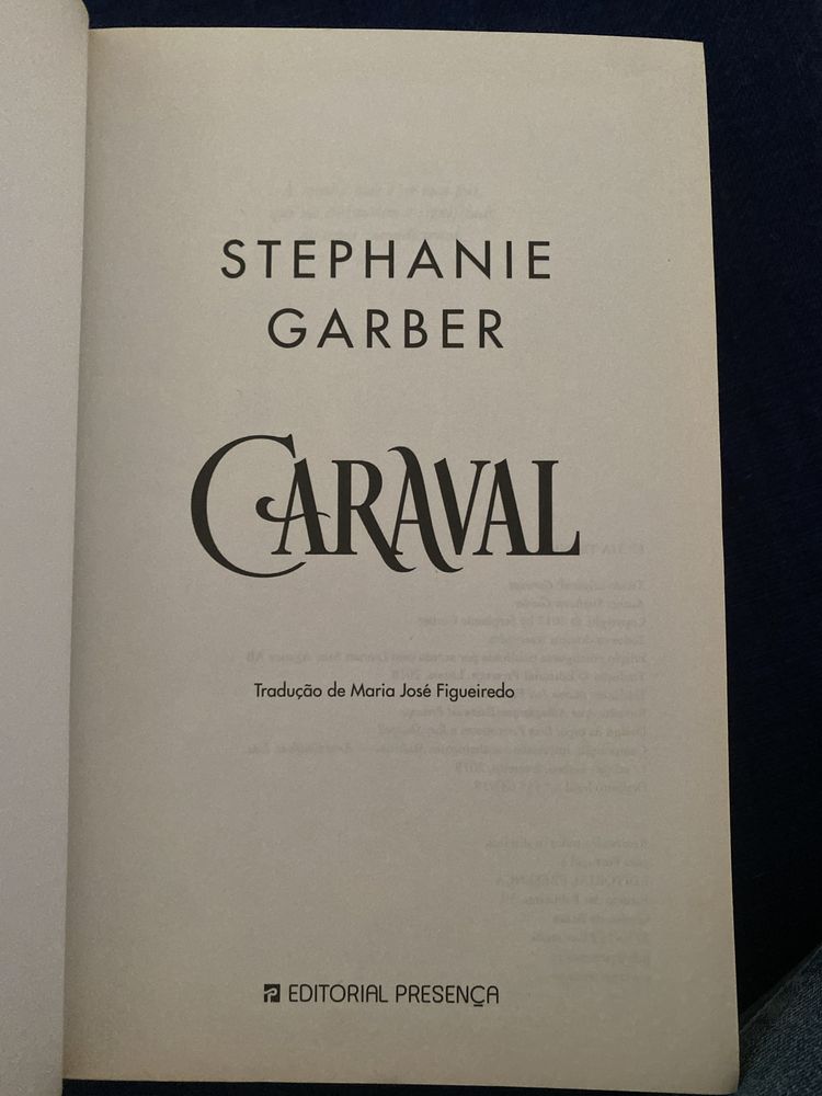 Caraval - Livro 1 de Stephanie Garber