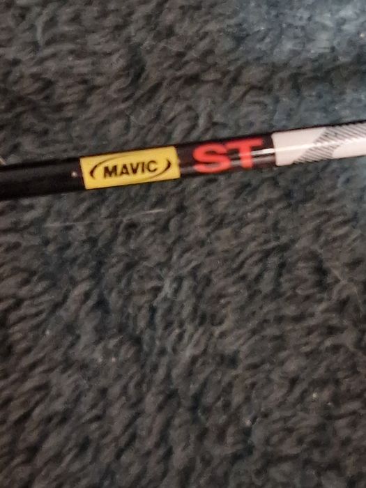 Roda de bicicleta mavic st