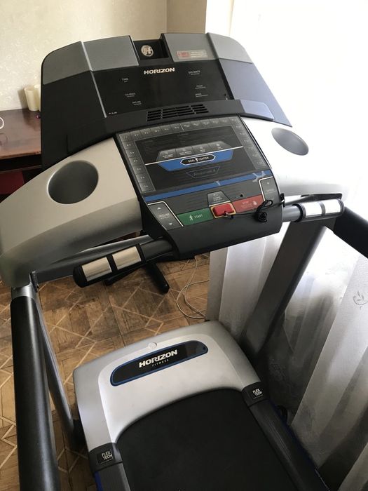 Бігова доріжка Horison  Adventure 4 plus