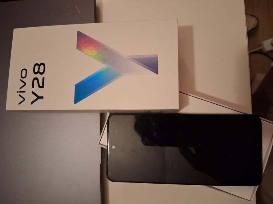 Vivo Y28 Telemóvel