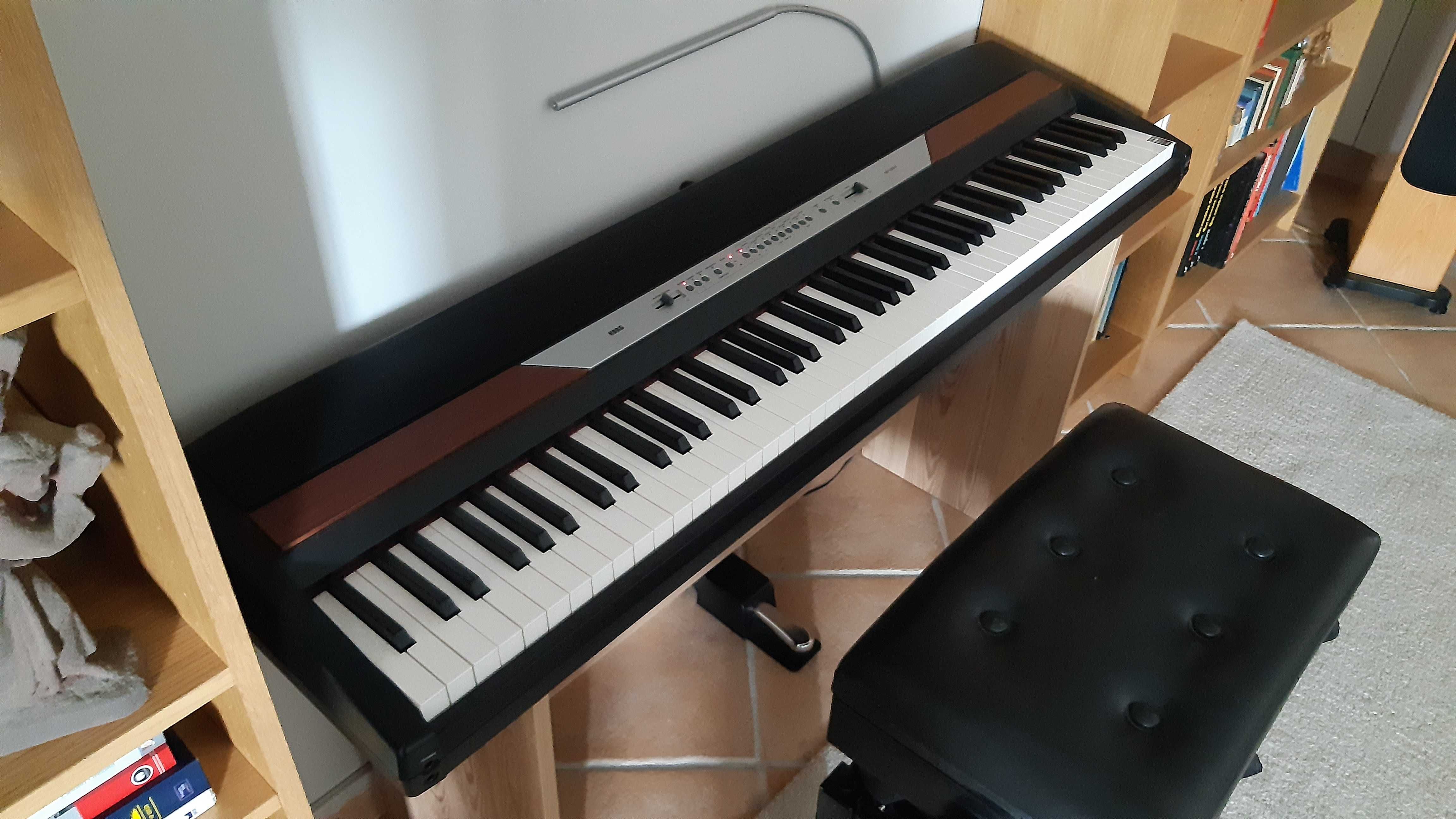 E-Piano KORG SP-250