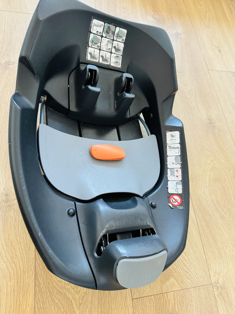 Ovo marca Cybex platinum com isofix