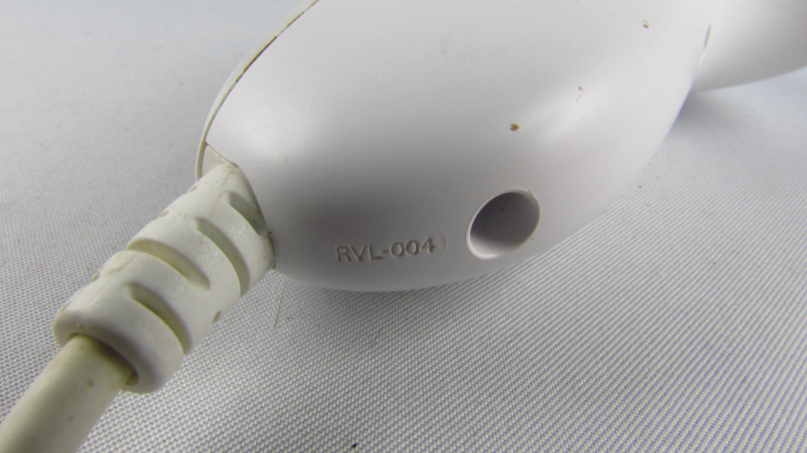 NINTENDO - Oryginalny Wii Remote Pilot + Motion Plus + Nunchuk Białe