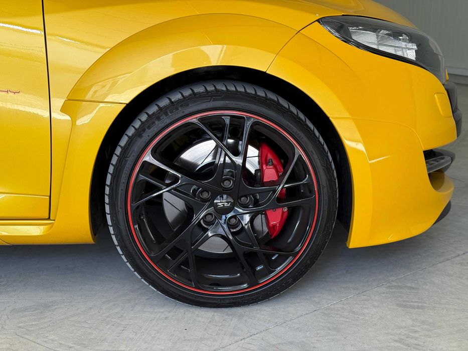 Renault Mégane TROPHY ORIGINAL Nº 933 de 1065 Unidades Produzidas