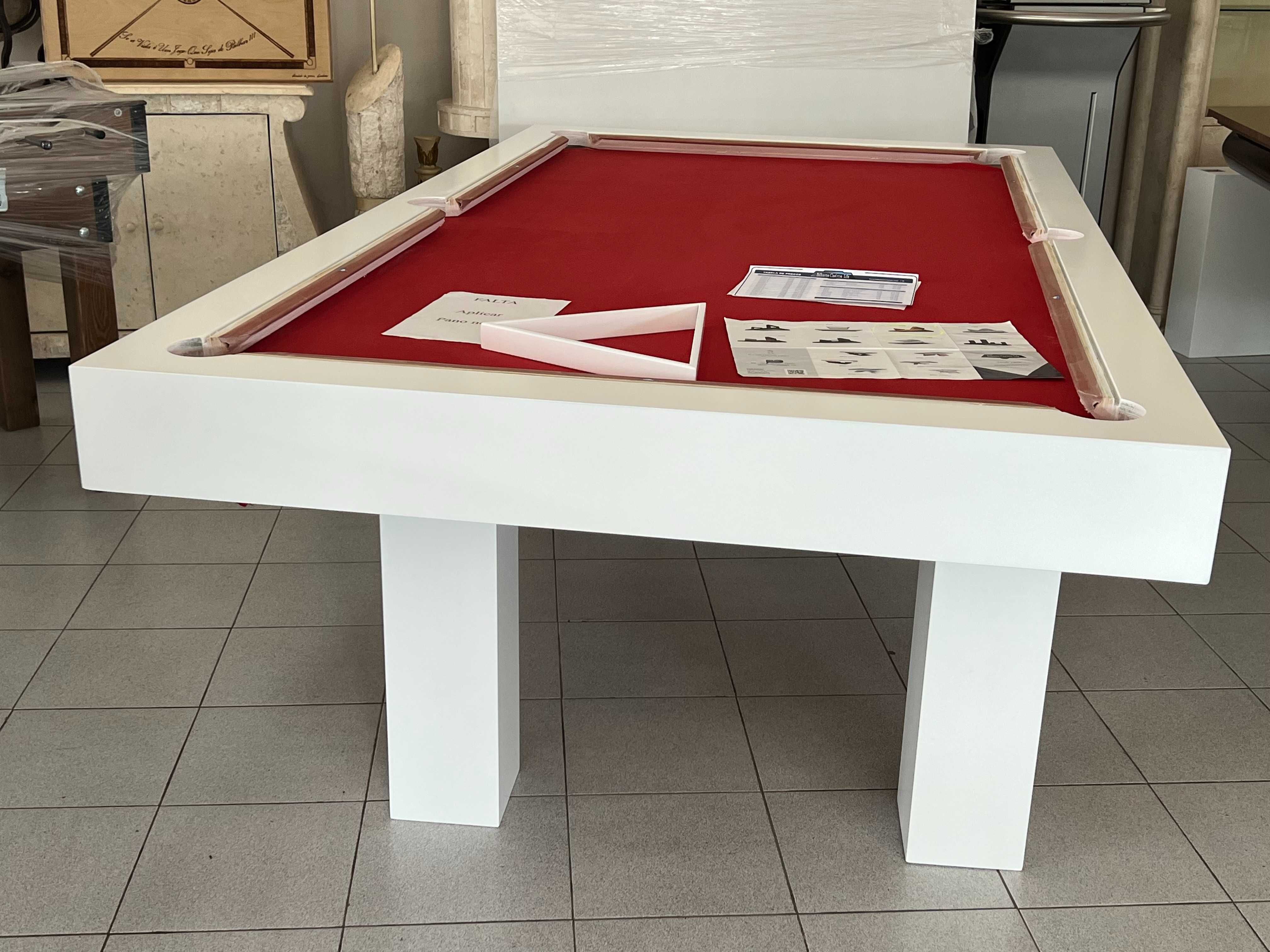 MESA DE BILHAR / SNOOKER novo