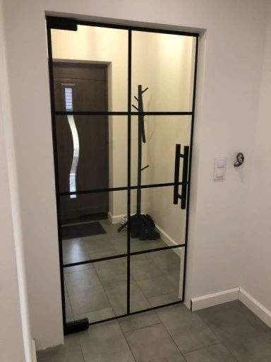 Szklane drzwi loft,szklane ściany,systemy przesuwne,scianki działowe