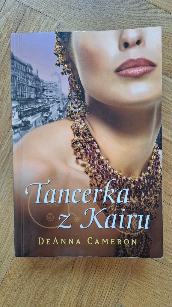 Tancerka z Kairu DeAnna Cameron
