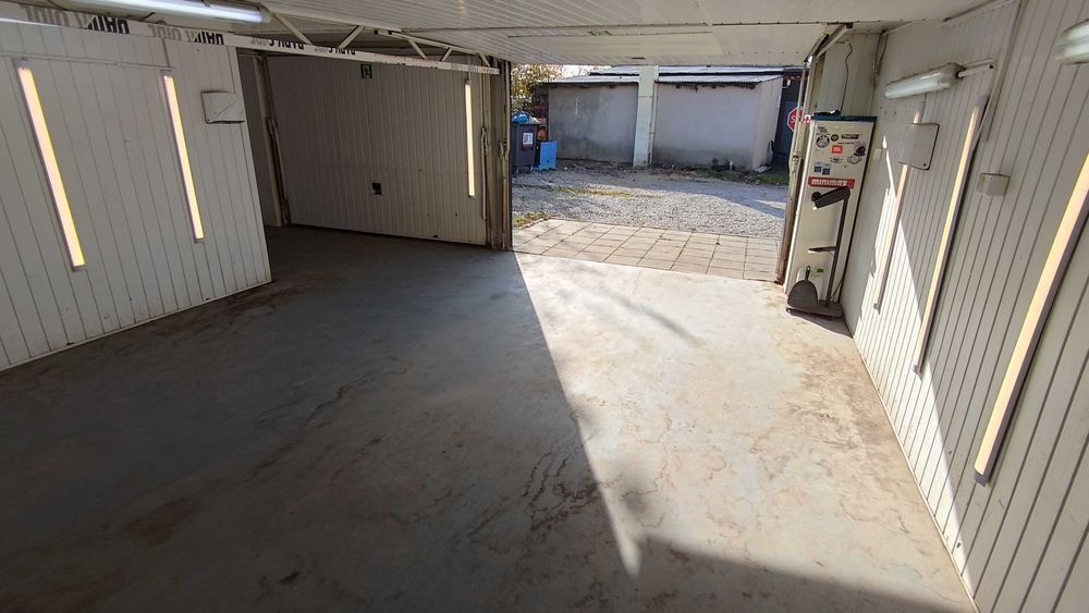 Garaż warsztat Gliwice Zabrze zjazd DK 88 serwis sklep detailing