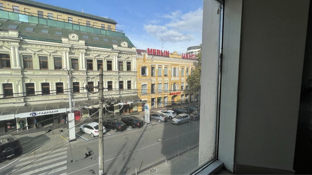 Сдам торговую площадь самый центр